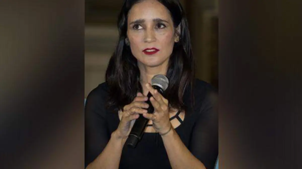 JULIETA VENEGAS